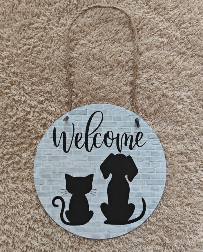 Dog & Cat Welcome Sign